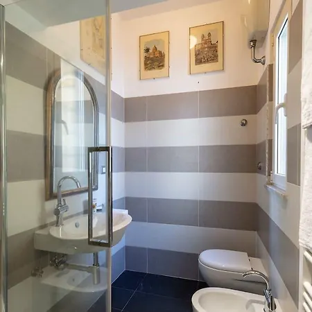Nice And Quiet Flat In San Giovanni Apartamento Roma