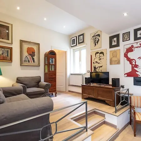 Nice And Quiet Flat In San Giovanni * Roma